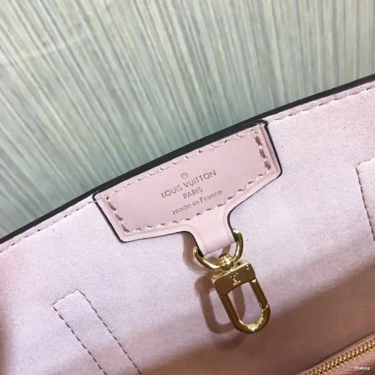 LV 20DJ570047 Bags 0501